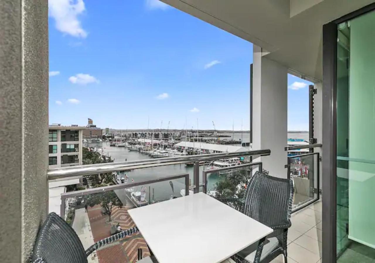Sophisticated Spacious Apt W Stunning Harbour View Auckland Exteriör bild